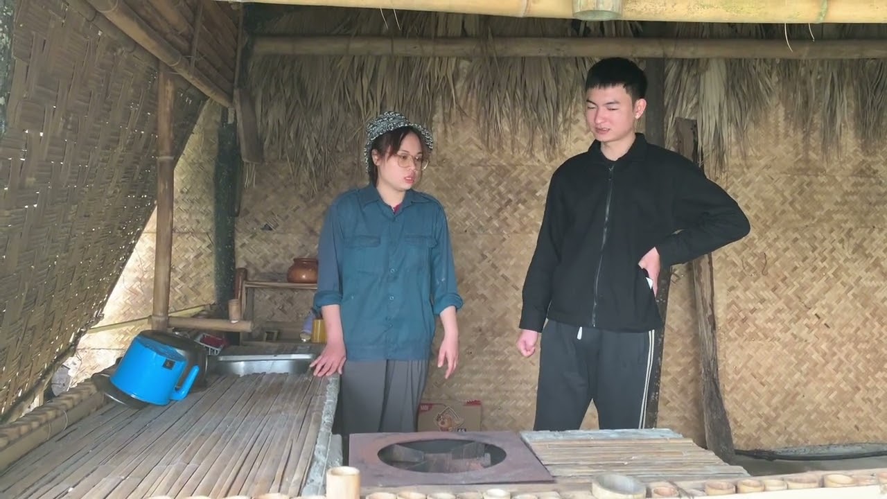 Nguyệt Thương em trai lắm nhưng Bố Lại khó tính cấm em trai yêu xa 