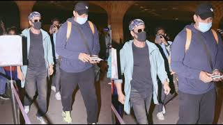 Pathaan Shah Rukh Khan Going To Spain For Pathaan Shooting