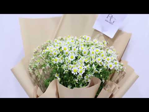 Al Bustan Bouquet With Classic Design No 121 باقة زهور البستان بتصميم كلاسيكي رقم121