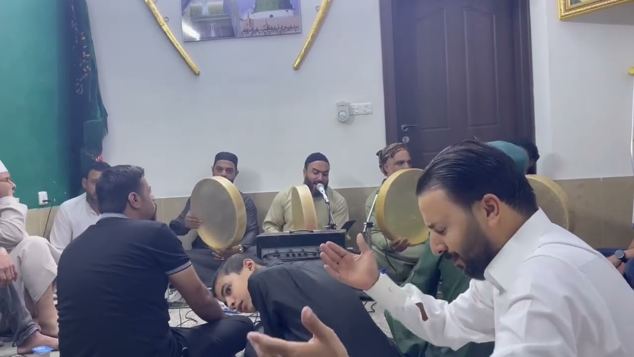 المداح السيد محمود الصميدعي والسيد علي الصميدعي مولود النبي في تكية سيد محمد النعيمي