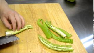 Cuisine AuntDai kitchen preparation horn pepper pieces