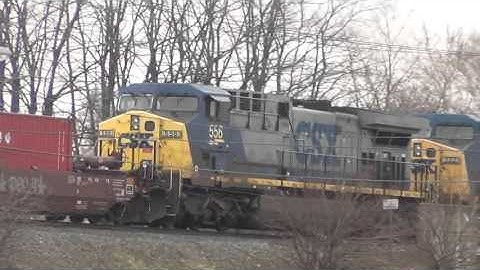 Short 3 Engine CSX Intermodal Train