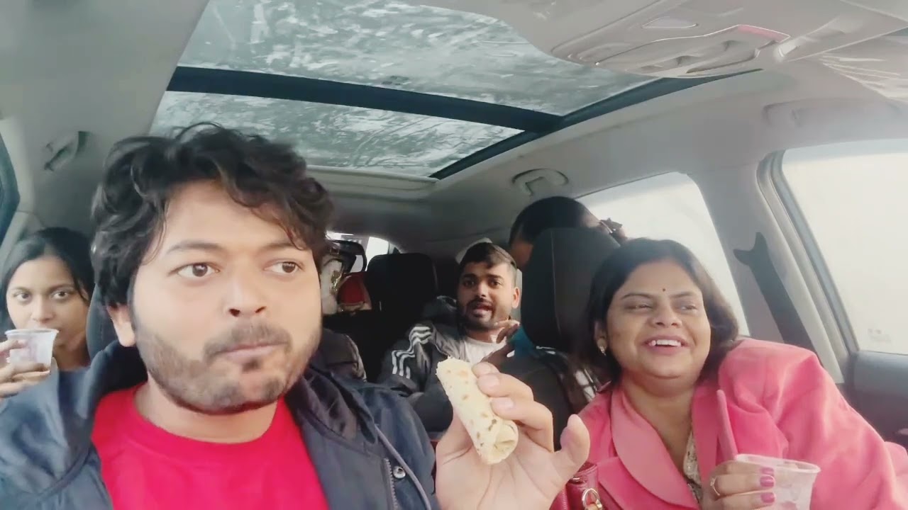 Traveling Delhi to Gorakhpur by MGZSEV 🤗with funniest family 😎❣️part 2