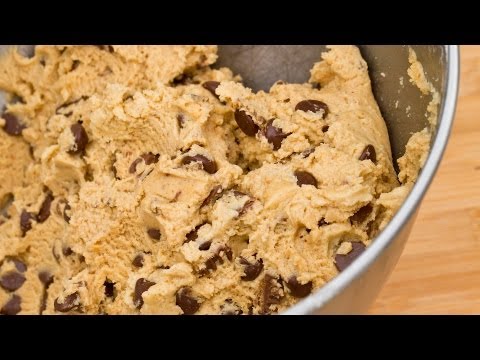 How to Deep-Fry Cookie Dough | Deep-Frying
