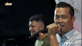 PERSAINGAN AB MAULANA DAN MUIZ SONETZ