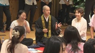 東京に「高野山カフェ」 僧侶とおしゃべり、瞑想も