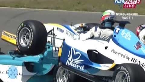 Stupid Start Pile Up - 2005 GP2 Round 4 Nurburgring Race 1