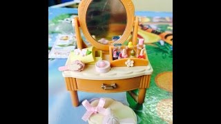Syvanian families-Girl's Dressing Table