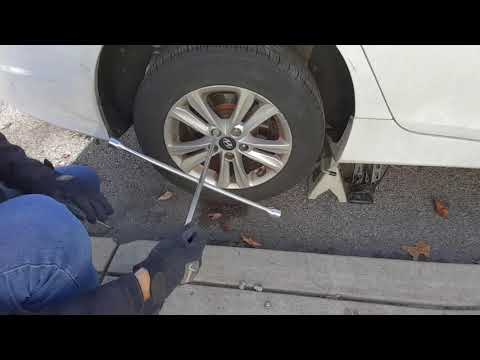 How to change a flat tire on a Hyundai Sonata