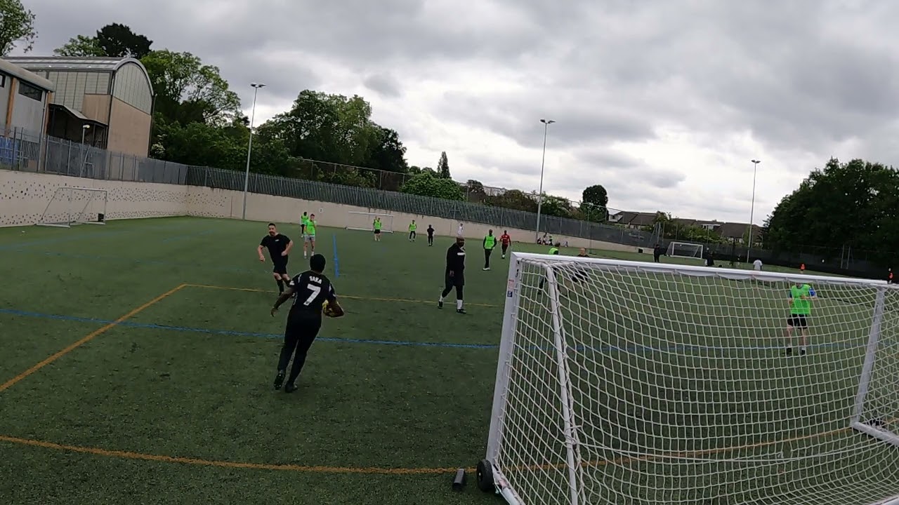 PART 2 Hendon Football game, Middlesex University footy addicts game 