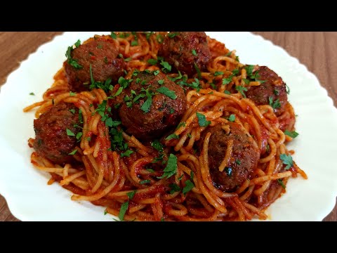 Видео рецепт Спагетти с тефтельками под острым томатным соусом