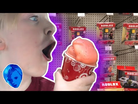 Roblox Toy Hunt Walmart Target Toys R Us Youtube - roblox on twitter robloxtoys are now available at u s walmart stores hurry to your local store and get your favorite toy today https t co whjs4oimxr https t co c8cqlifgie