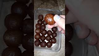 khala rasgulla recipe viral video subscribe youtubeshorts @KitchenWithMaRos