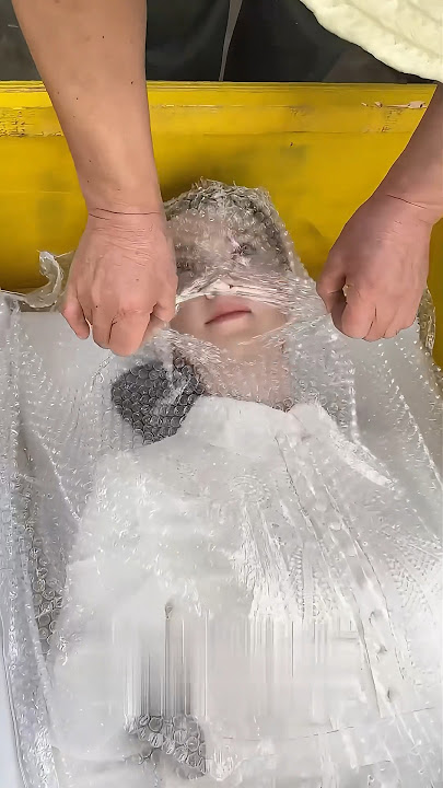 unboxing silicone doll