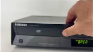 Samsung DVD-V9700 DVD/VCR Player Combo