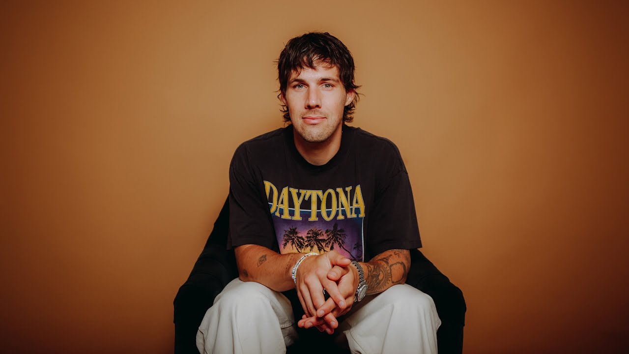 INTRODUCING JAKE SCOTT