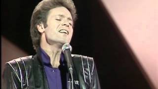 Cliff Richard -  Please Don't Fall In Love