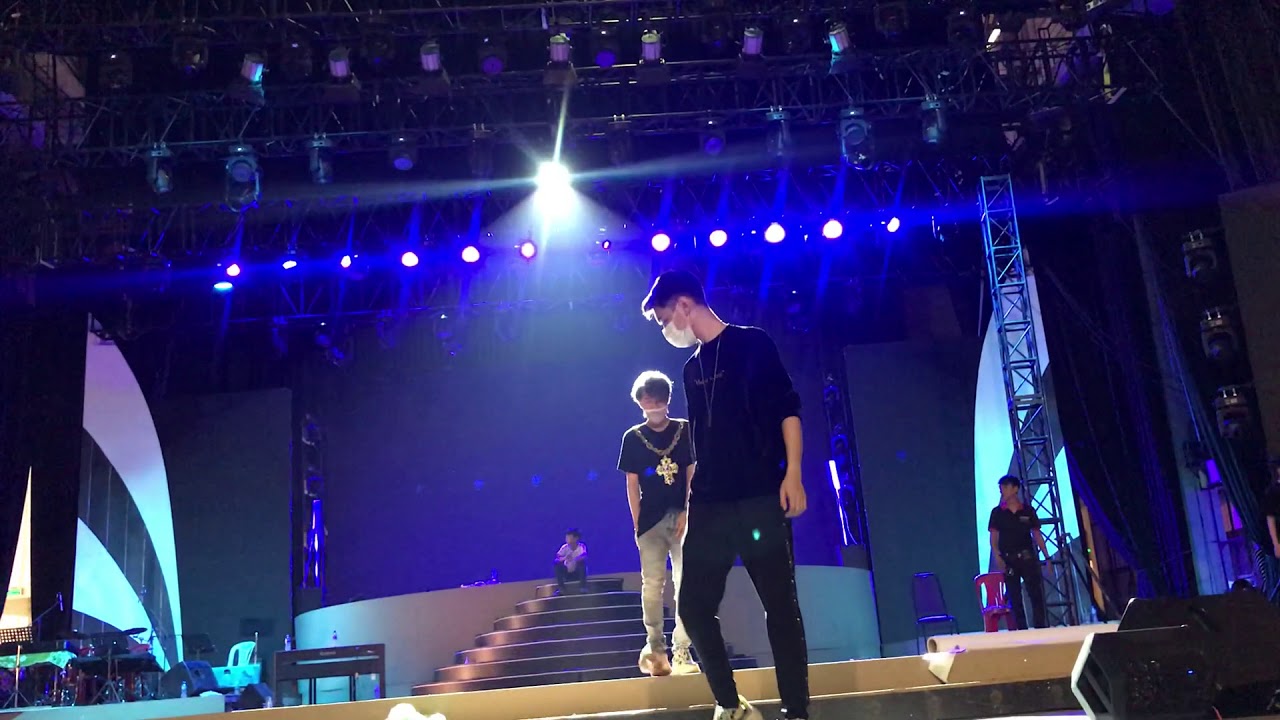 JACK Và K-ICM Nhảy Siêu Nhây Khi Sound Check Tại Show Huyền Thoại