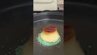 パチパチキャンディーの上にプッチンして割る男  #Shorts　PDS