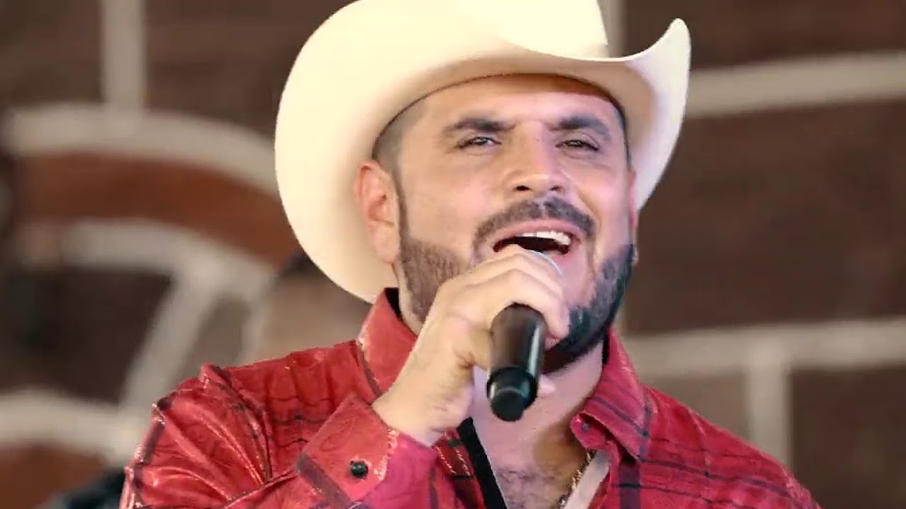 el komander manda incumplida live 2020 youtube el komander manda incumplida live 2020 youtube