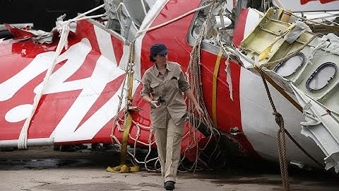 Air Crash Investigation Anatomy of a Crash Air Asia 8501