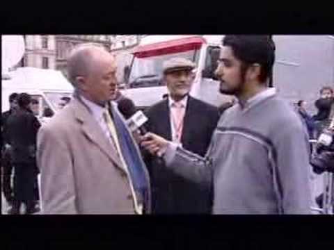 Ken Livingstone Mayor Of London At Eid In The Square 2006