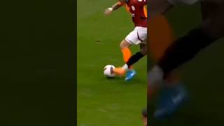 İşte Galatasaray-Hatay Maçında Çok Konuşulan Penaltı Pozisyonu I