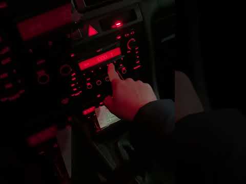 Как разблокировать магнитолу на Audi A6 C5 (Audi symphony)
