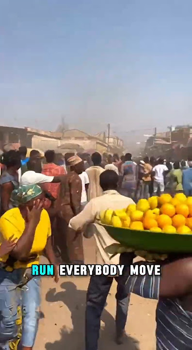 Slippery Landing: Airbus Meets Banana Stand” 🍌✈️ #banana #africa #ai #usa #meeting #comedyskits