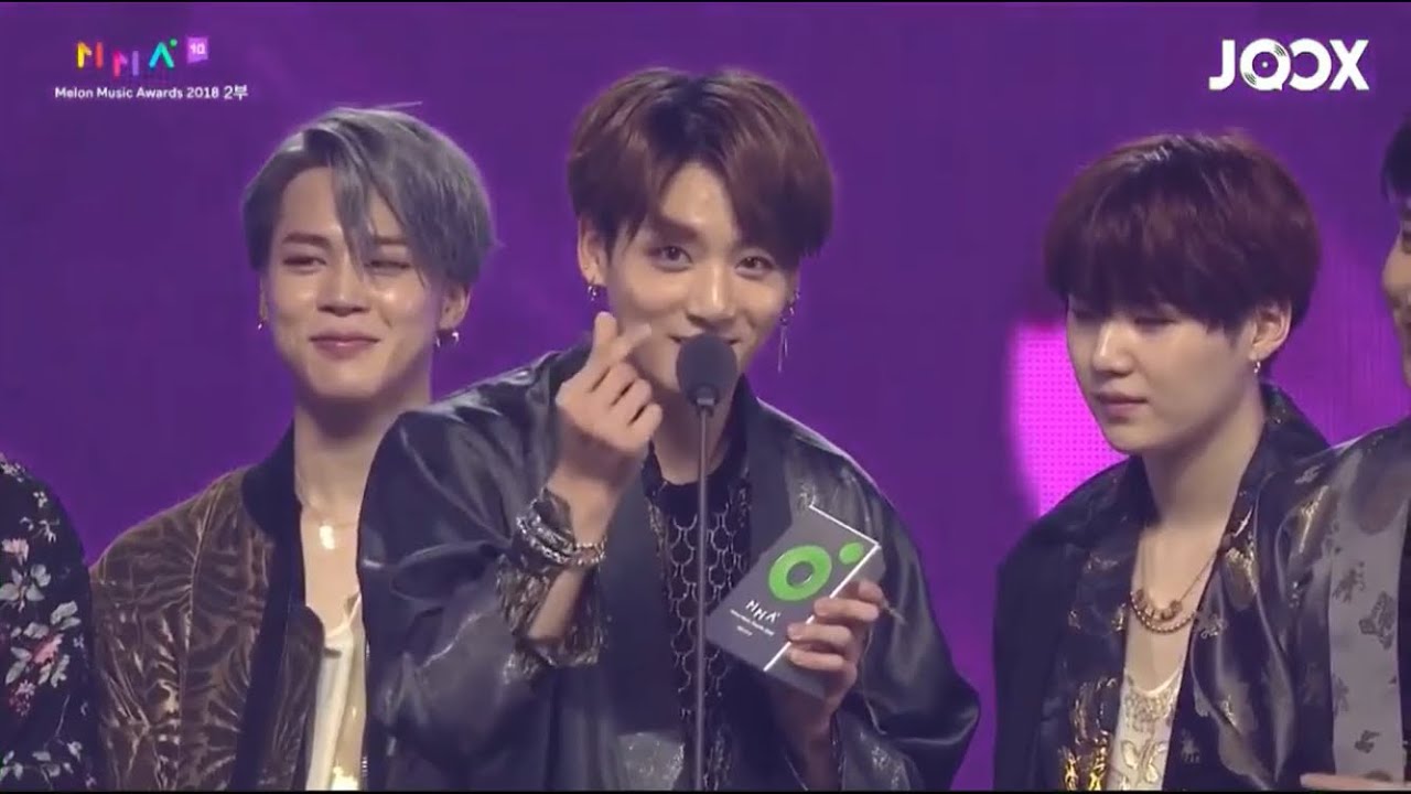 MMA 2018 BTS won in nomination Best Artist of the Year
