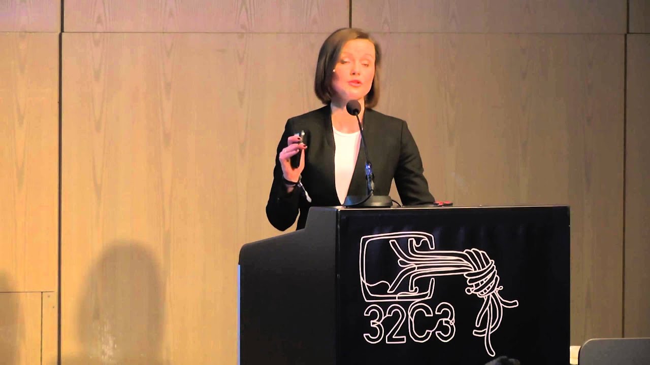 Video Thumbnail: Iga Bałos, Benjamin Henrion (zoobab): Software and business method patents: call for action (deutsch
