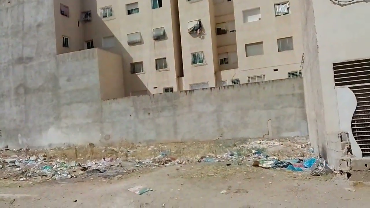 قطعة أرضية للبيع الموقع هائل فاس 240 م فص1 ثمن 3600 د /0615577917