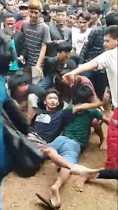 detik detik kesurupan masal penonton ebeg | kudalumping | jaranan #short #videoshort #feedshorts