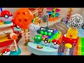 Build a rainbow across space! Explosive Marble Run Race⭐️