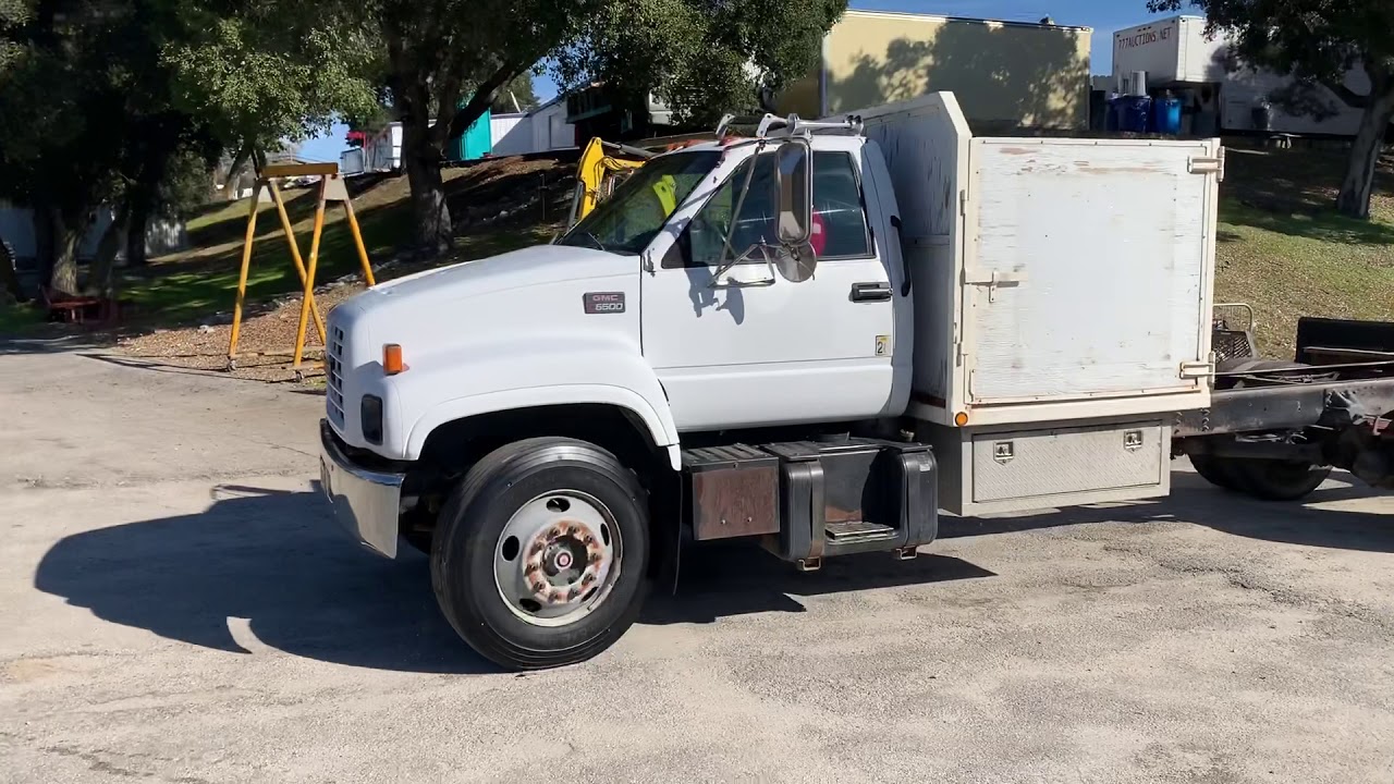 1999 International Service Truck Diesel YouTube