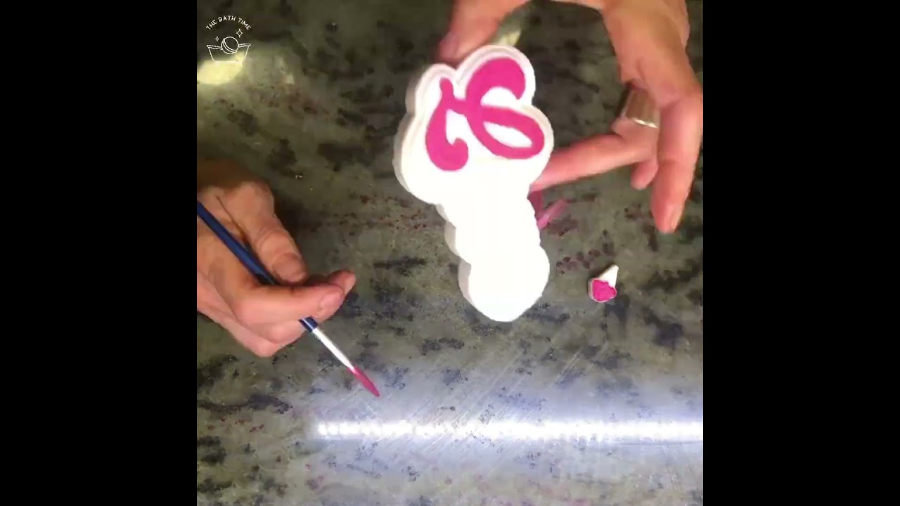 The Bath Time 3D printed Retro Love Bath Bomb Mold