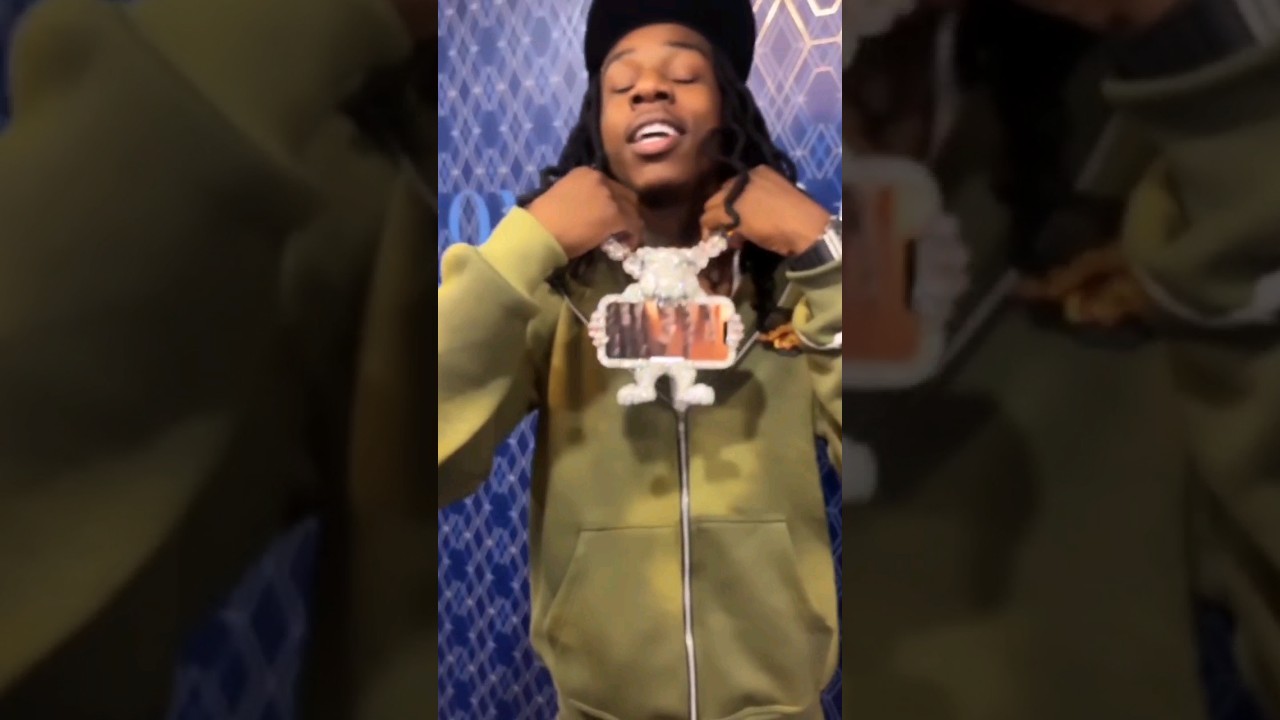 Obejrzyj Polo G Flexing With His New IPhone Chain 💥 w YouTube Obejrzyj Polo G Flexing With His New IPhone Chain 💥 w YouTube