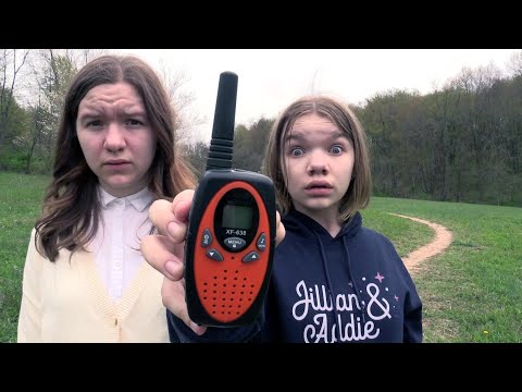 WALKIE-TALKIE