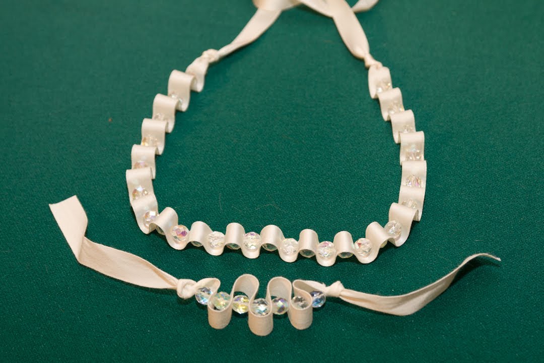 Collar Pulsera con Perlas, y Abalorios - YouTube