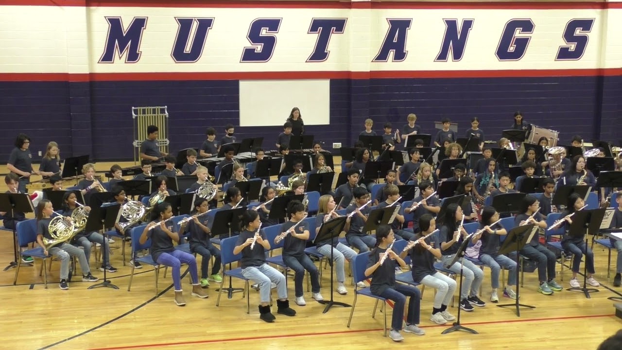 2023.12.05 CVMS Beginner Band Concert - Up on the Housetop (Arranged by Michael Story)