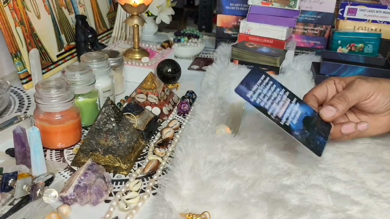 जारी है आप पर एक गुट द्वारा नकारात्मक विचार एवं ऊर्जा का प्रयोग परन्तु आप सुरक्षित हैं।