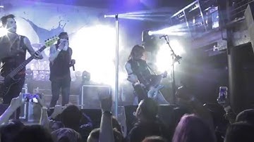 Mackie DL32R Application Story - Orgy