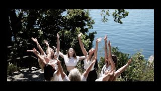 Miniatura de vídeo de "Il peso del coraggio - Allieve della scuola di canto moderno Made in Music di Rescaldina."