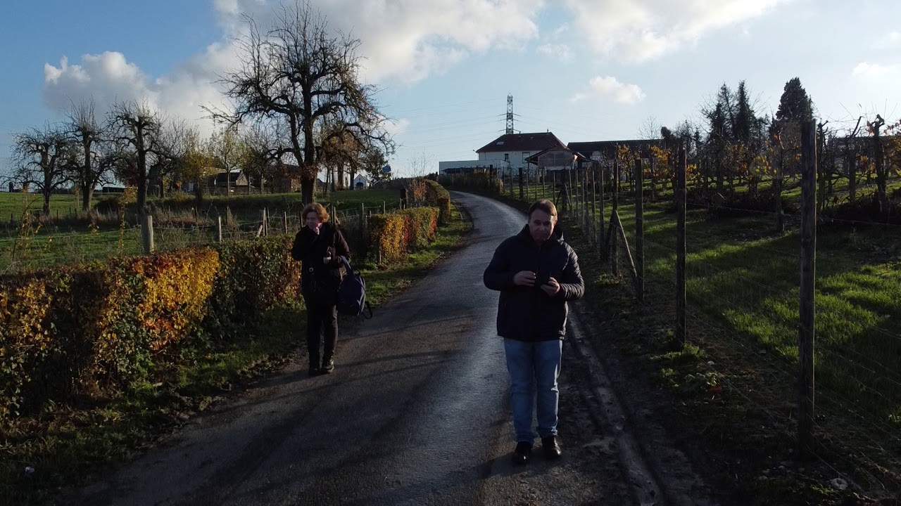 DJI Drone vliegen over landschap van Meerssen Limburg