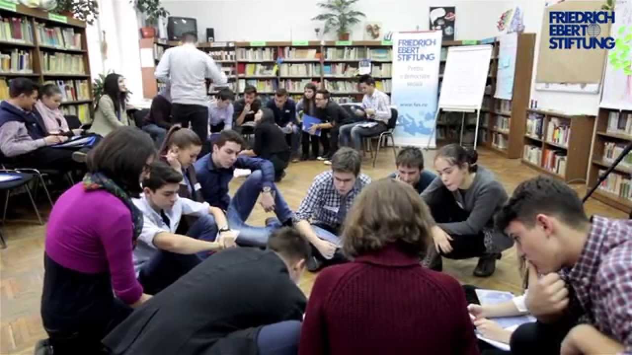 Prezentare proiect "Joc de strategie: politica locala"