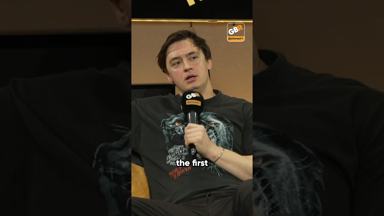 Аполло-Гладиатор играл в регби и НФЛ! 🏈