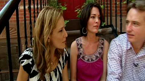 Talk Stoop with Law & Order, Alana de la Garza & L...