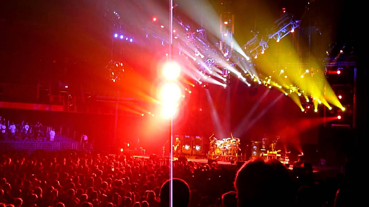 Witch Hunt--Rush Time Machine Tour 2011 Phoenix - YouTube