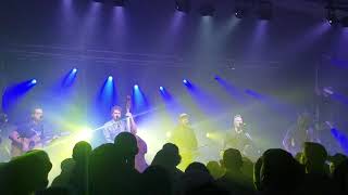 Infamous Stringdusters- Planets