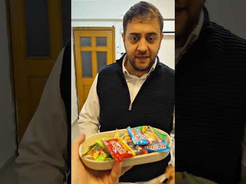 بابا ودينيز ماقدرو ياخدو كانديز ماشا ضربتون ووقعو عالارض